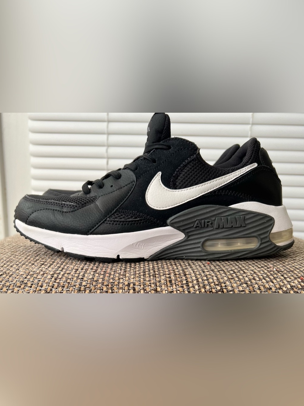 Nike Air Max Excee Women’s Shoes  size 10